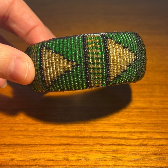 Genuine Hand Made in Africa Solid Beaded Cuff Bracelet - Picture 5 of 8